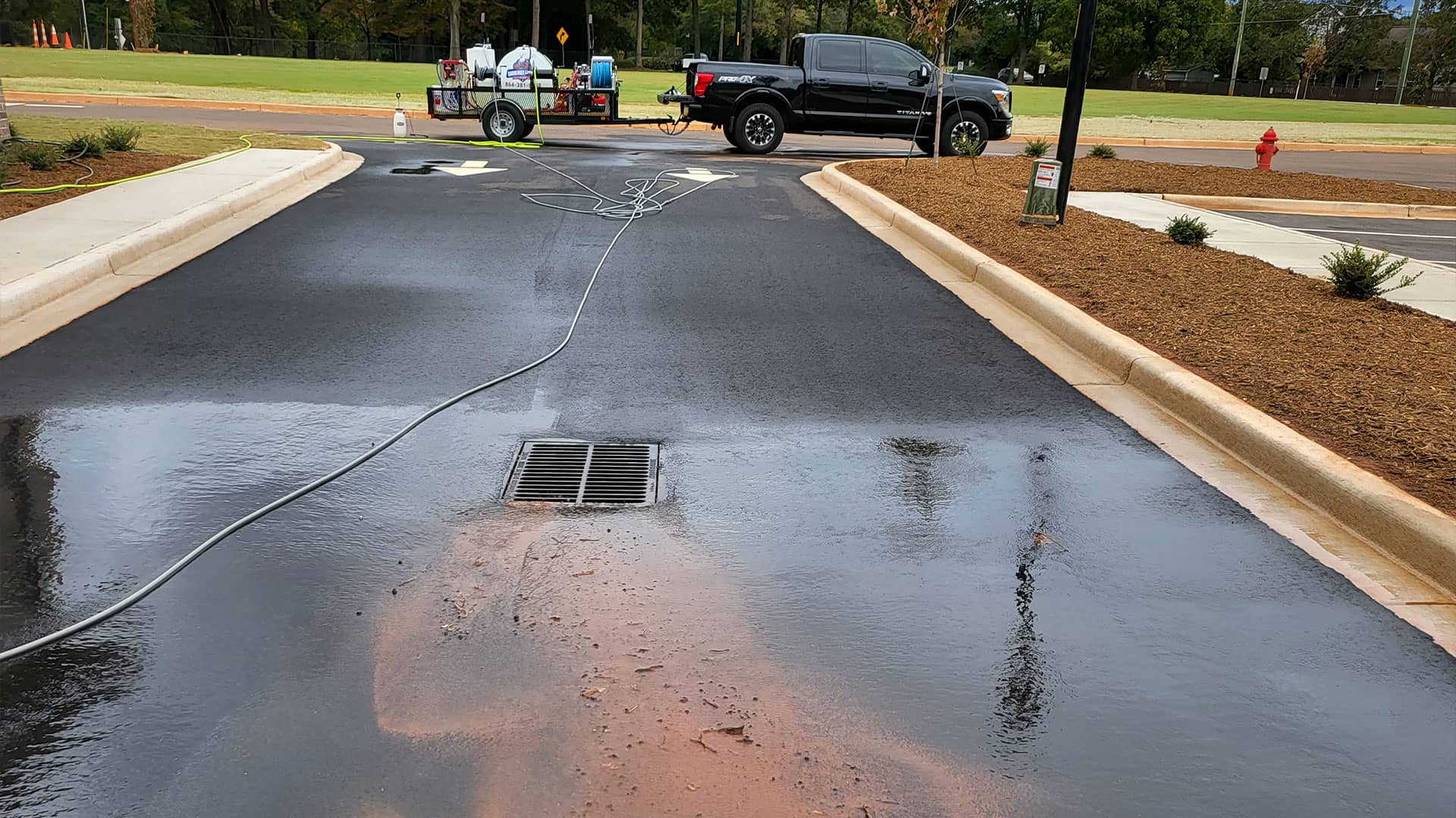 bg-commercial-pressure-washing-greenville